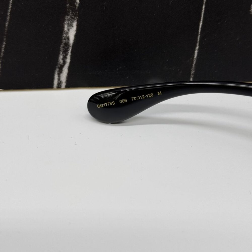 NEW GG1774S 006 GUCCI BLACK GREY MASK UNISEX GUCCI SUNGLASSES - Picture 9 of 11